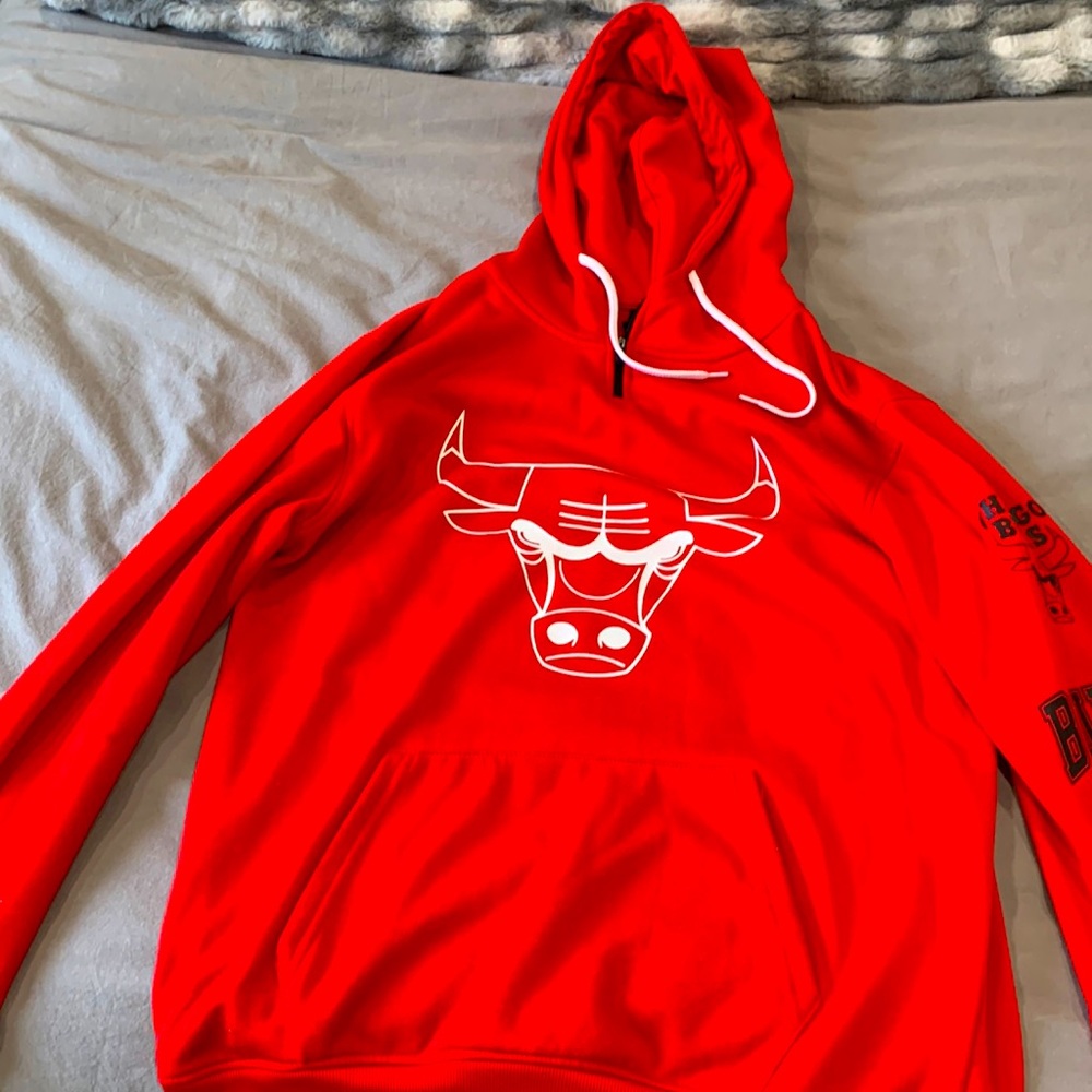 Red NBA bulls hoodie
